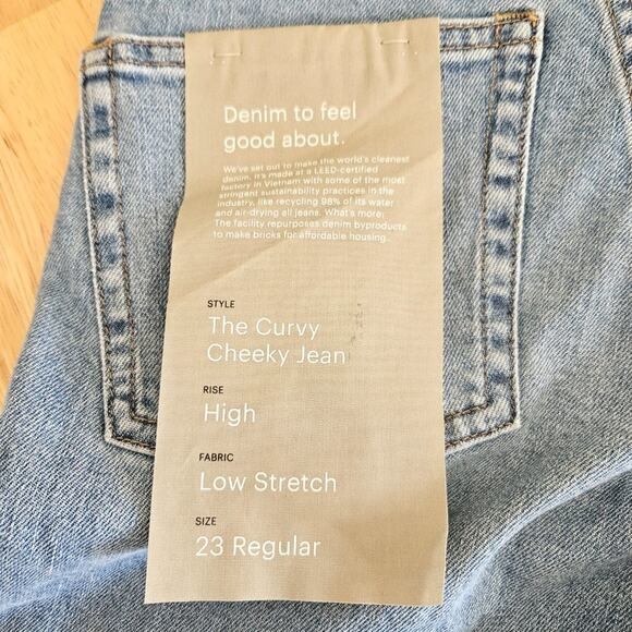 Everlane The Curvy Cheeky Straight Jean Reg length Sky Blue -size 23- NWT - Picture 4 of 8